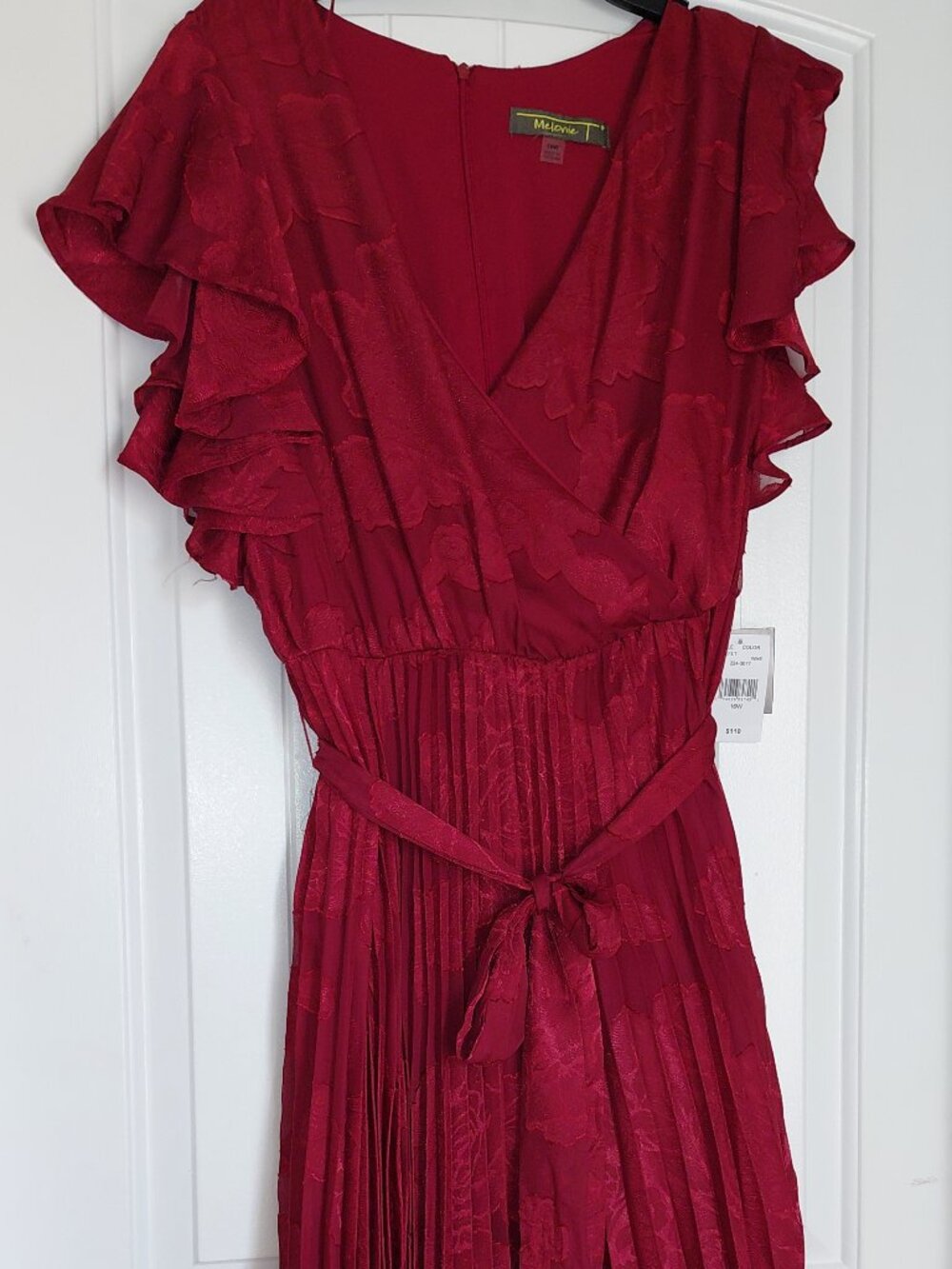 Plus-size formal dress